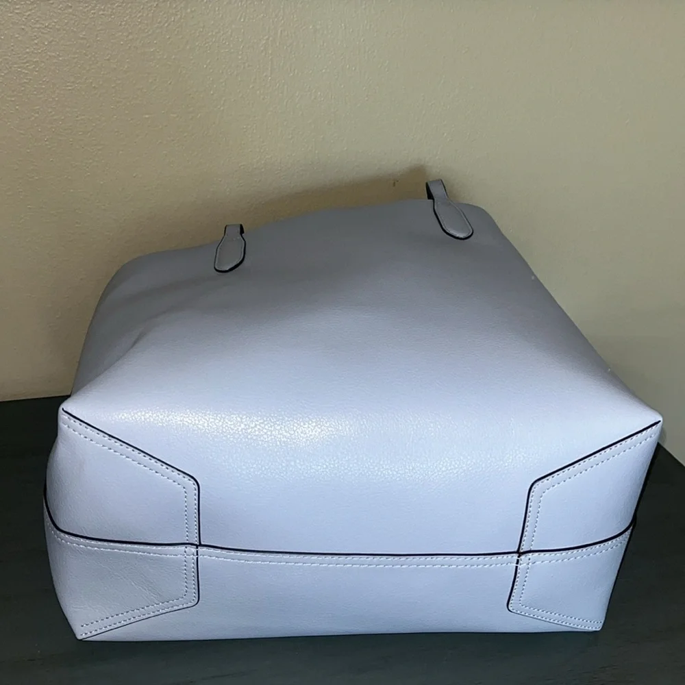 Kate Spade Ava Reversible Leather Tote Periwinkle & Navy EUC